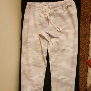 VICTORIA SECRET JOGGERS Brand New Large